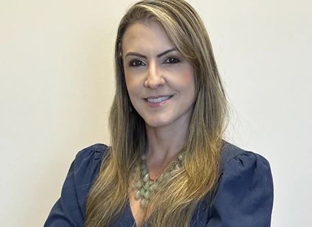 Dra. Giselle Foureaux — nutróloga pós-doutora em lipedema (UFMG)